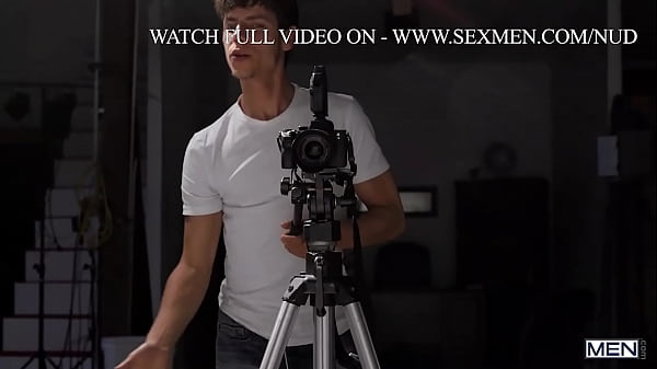 Bareback / MEN / www.sexmen.com/nud