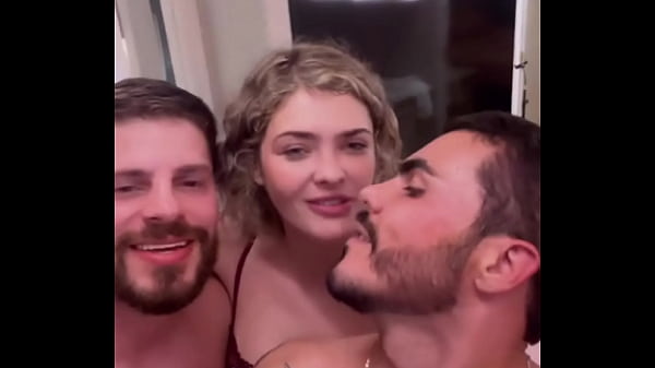 E est&aacute; feita que Colab maravilhosa uma energia muito boa um sexo de tirar o f&ocirc;lego ent&atilde;o j&aacute; vou deixar aqui nossos li ...