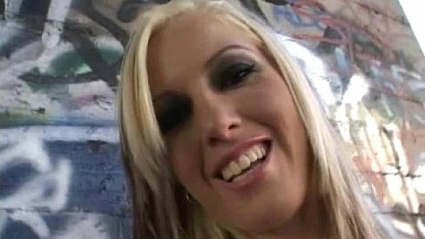 aip tricia oaks clip4 01