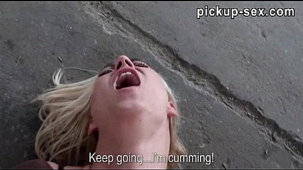 Sexy amateur Eurobabe Linda Ray screwed up for some cash