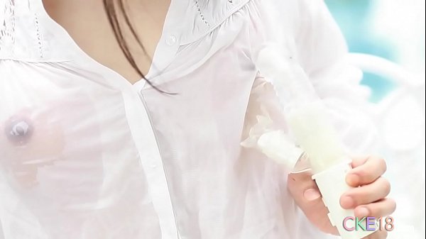 Japanese teen erotically sucks and teases shaved pussy with vibe