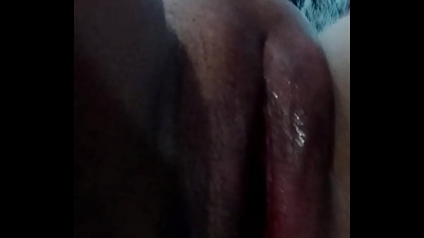 O maior chupador de bucetas de Londrina se chama Maycon Felix. Chupa casadas, solteiras e n&atilde;o tem tempo ruim pra esse cara. Assistam e comentem pois em breve ter&aacute; novos v&iacute;deos..  