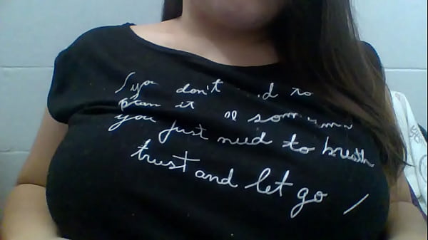 Do you like my boobs? 