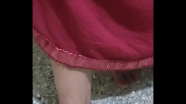 Desi bhabhi sex ke liye taiyar  