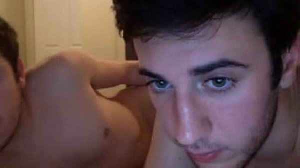 gay boys have fun on cam on gaycamplanet.com 