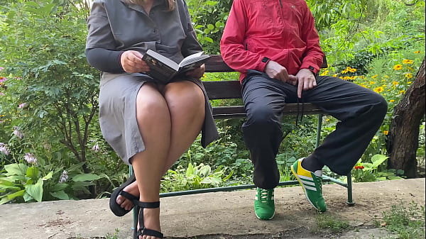 Gorgeous outdoor handjob from a hot milf