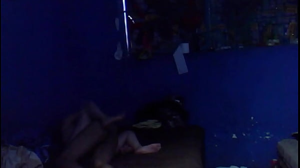 Despu&eacute;s de la fiesta me escap&eacute; de casa para irme a follar al vecino.