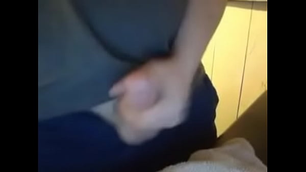 Stroking till cum  