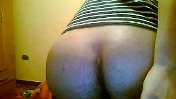 quiero penes en ese culo peruano  