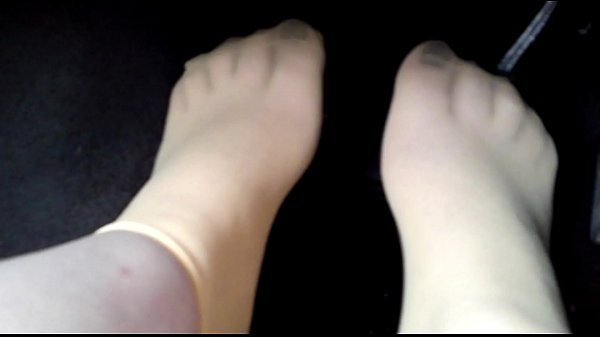 Hammer Geile Duft F&uuml;&szlig;e in Strumpfhose mit MEGA Sexy Zehen  