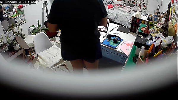 Camara escondida en la habitaci&oacute;n de mi cu&ntilde;ada