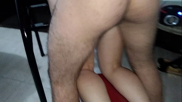 Casada na cadeira er&oacute;tica