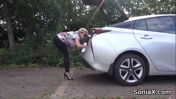 Your ordinary mature lady bounces her heavy boobies and enjoys fetish