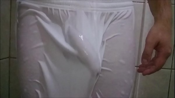 Freeballing (Commando) exibitionism and bonus shower