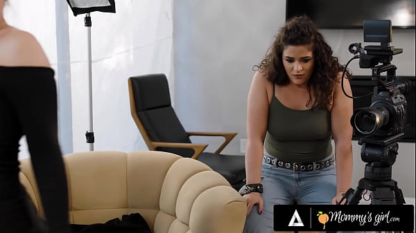 TV Host & Camera Operator Fuck A Couple