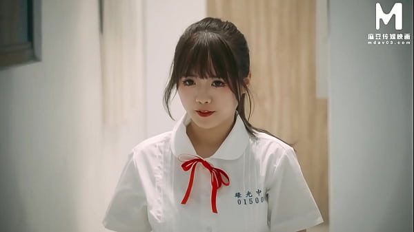 My girlfriend was compelled by her best friend to try out her black boyfriend's cock and never came back  