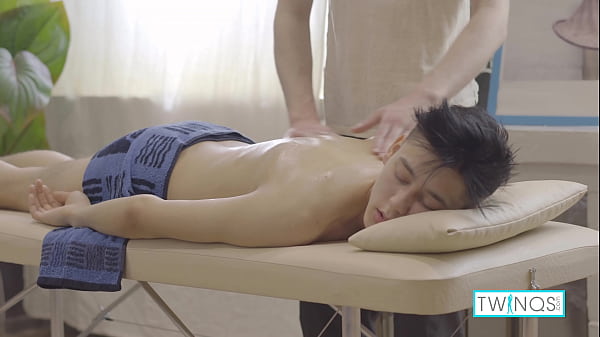 Horny boy Logan S gets so turned on after his massage that he desides to thank his hot masseur Michael P with a blowjob before he gets his fuckhole drilled! Full Videos & More only at TwinQs.com! 