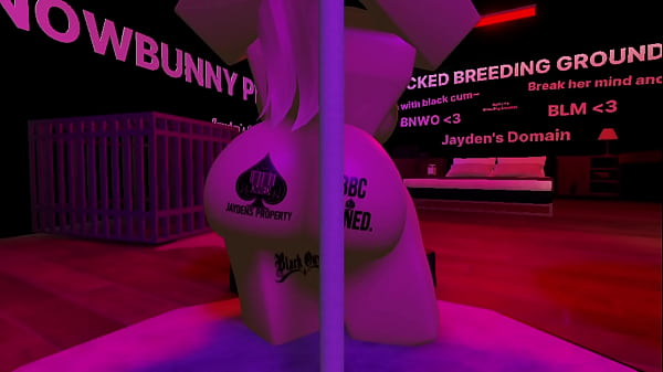 Blonde white girl getting pounded in the hood - Roblox