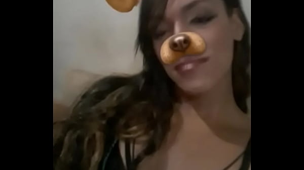 ⋆ Tgata tirando selfie 