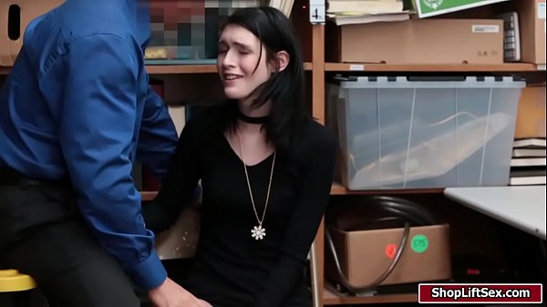 Ivy Aura caught shoplifting and gots her tight pussy fucked by dick 