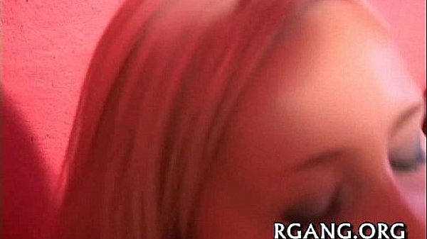 Virgin cutie fingers pussy