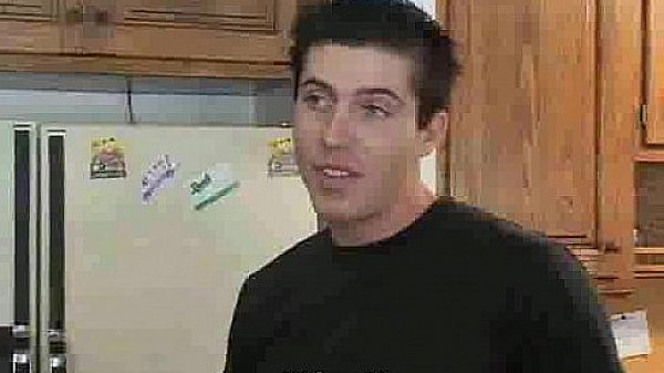 Mature Kelly fuck by deliver boy