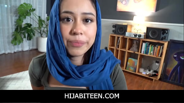 Muslim Stepsis Keeps Her Hijab On While Fucking Step Bro - Dania Vega 