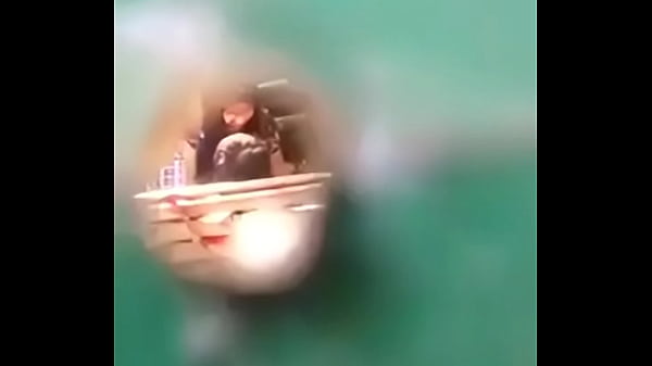 cachando en el parque 