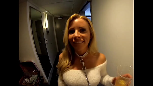 Leading A Hotwife Slut Back To My Hotel Room To Get A Loaded Facial