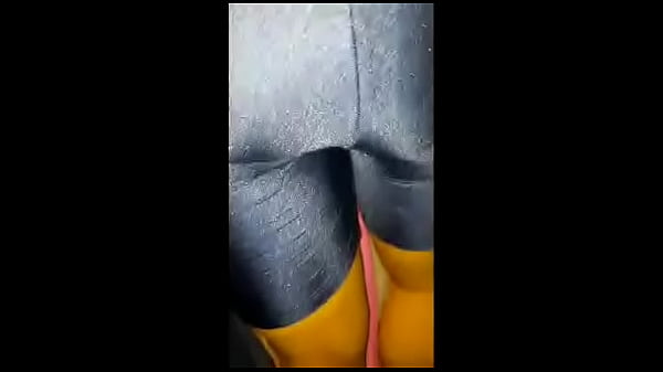 Alguien quiere este colito cambio x otro colito  es chica de su casa es por arequipa