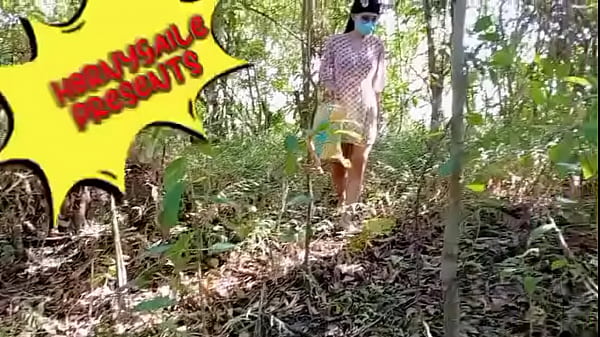 Delicious blowjob in forest