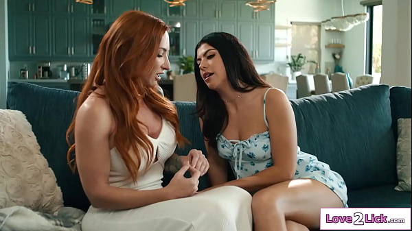 Stepdaughter Gal Richie closes in on her busty stepmom Sophia Locke and gives her a kiss.The petite teen rims the big tits milf and facesits her