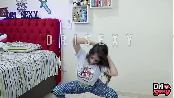 ninfeta malhando gostoso