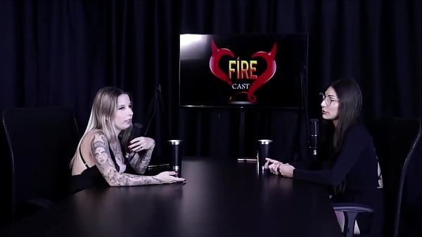 VEJA A ENTREVISTA SAFADA E CHEIA DE PUTARIA COM A MELINA KHALIFA NO PORN CAST BRAZIL - PARTE 4 (WATCH ON: SHEER/RED) 