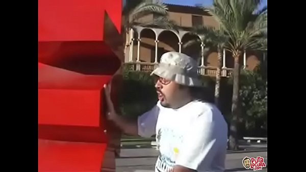 Sexo a chica de Torbe le mete la polla dura por el culo 