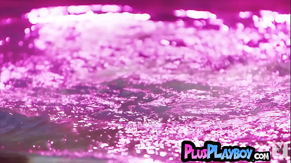 Amazing babe Alyssa Arce exposing her stunning body and posed totally naked