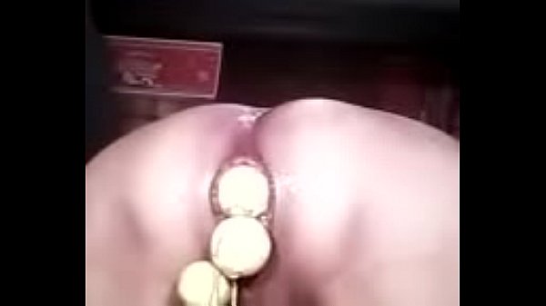 He shoves in and ejects seven lemons from his ass 