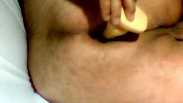 PLUG ANAL NO RABO GULOSO 