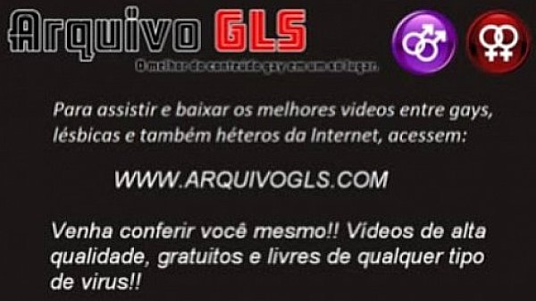 Carinha de inocente chupando a rola que nem pirulito - www.arquivogls.com 