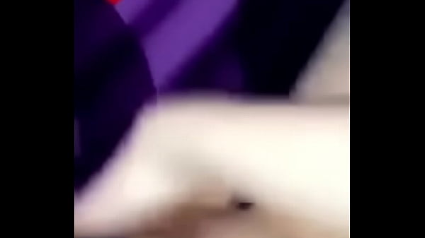 Sexy moaning in bed, Mi and Diana