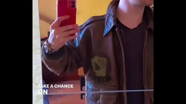 Let me take you back from the 80&rsquo;s! #leather #gayleather #leathergay #avirex #vintage #meninleather #leatherman #leath ...  