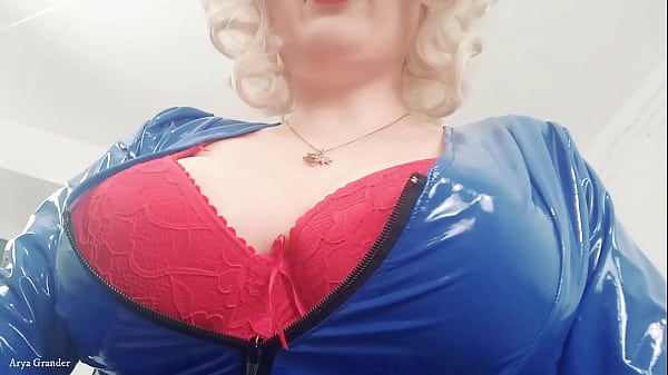 jerk off instruction from fetish MILF: hot blonde dirty talking with countdown