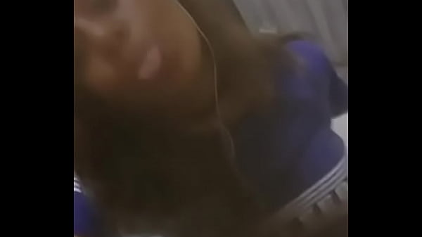 NOVINHA DE 18 REBOLANDO