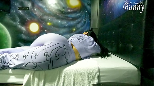 Mujer latina caliente me manda este video para complacerme  