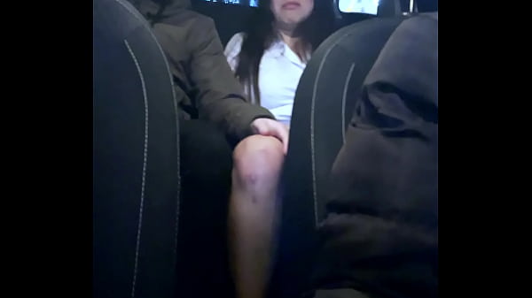 Pillados follando en un taxi grabados por camara de seguridad