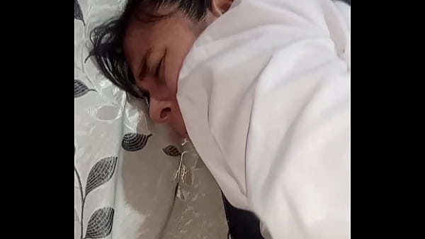 Culo roto de colegiala por portarse mal