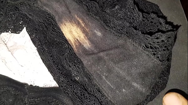 Calzones sucios de mis vecinas prendas con mucha descarga