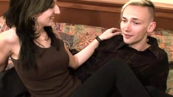 Young amateur couple homemade hardcore action  