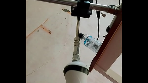 Fucking machine pussy