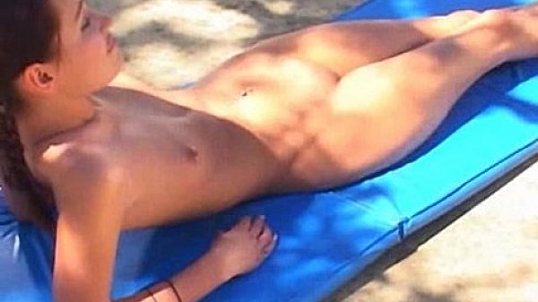 Teen girl fucked by poolboy 